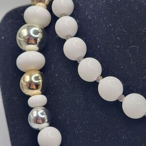 Vintage 60s Chunky White Bauble Beaded Necklace 30in